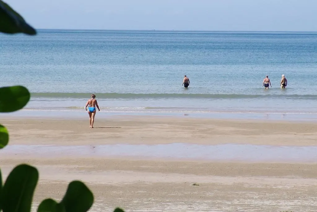 Lanta Triple Novel Hotel Koh Lanta Guest house