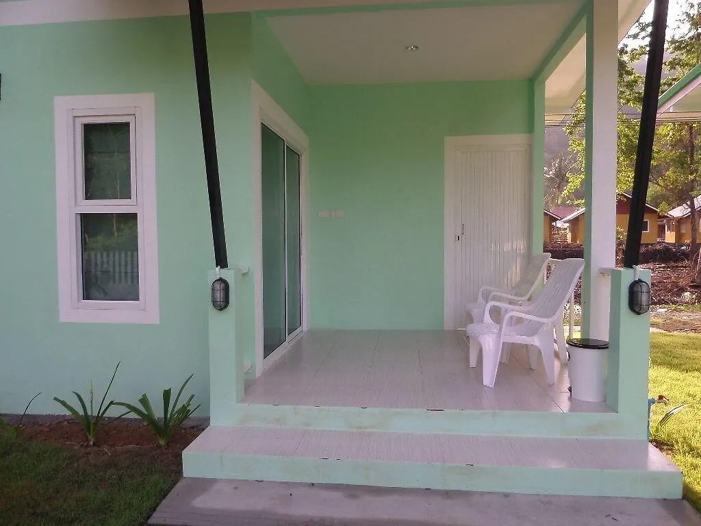 Lanta Triple Novel Hotel Koh Lanta Guest house